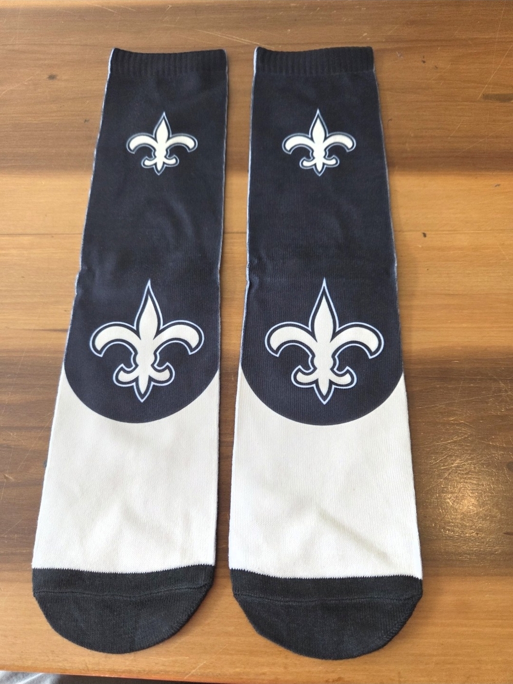 New Orleans Fleur-de-lis Black & White Team Socks